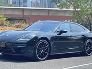 Porsche Panamera 2023