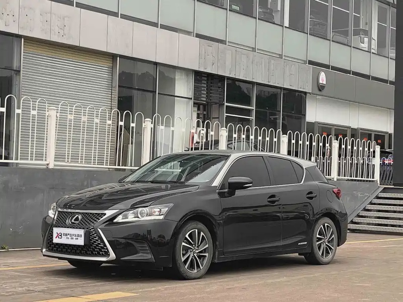 Lexus CT