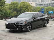 Lexus ES 2019