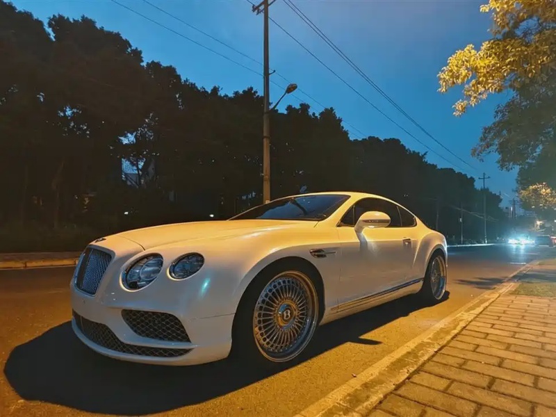 Bentley Continental
