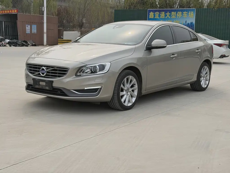 Volvo S60
