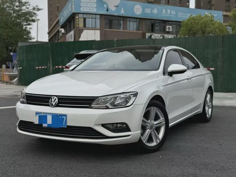 Volkswagen Lamando