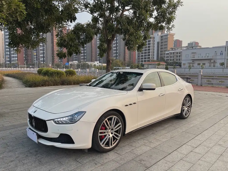 Maserati Ghibli
