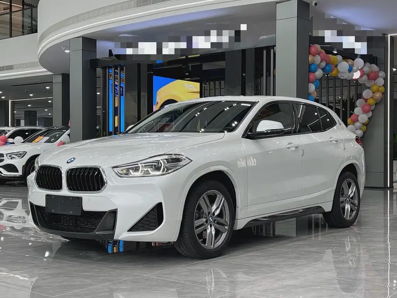 BMW X2
