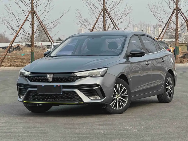 Roewe i5