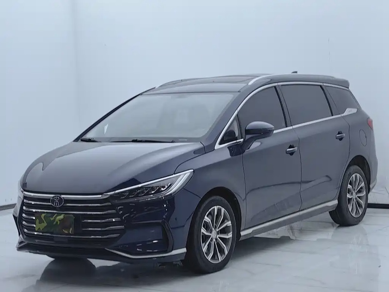 BYD MAX