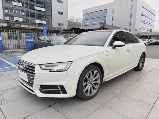 Audi A4 2018