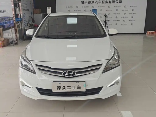 Hyundai Verna 2016