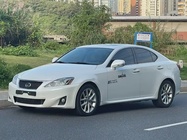 Lexus IS 2011