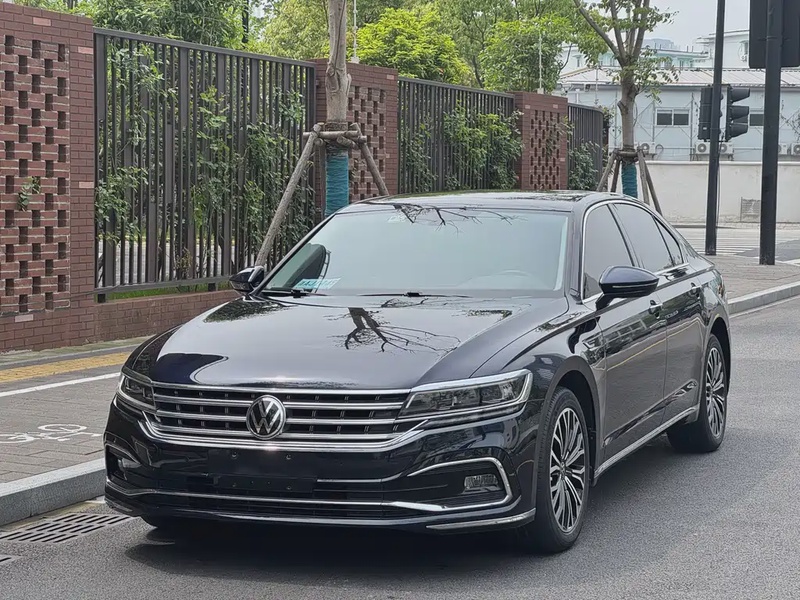 Volkswagen Phideon