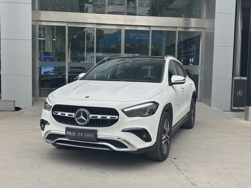 Mercedes-Benz GLA-Class