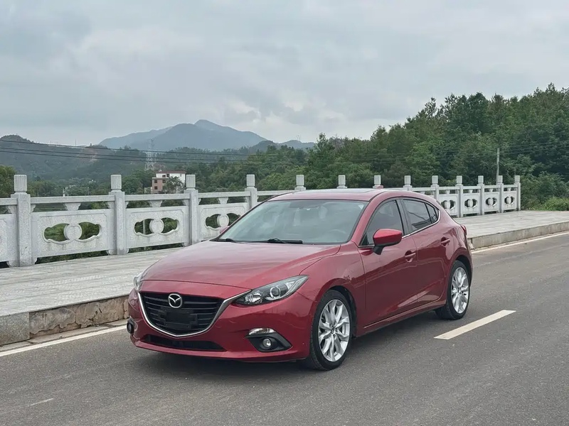 Mazda 3