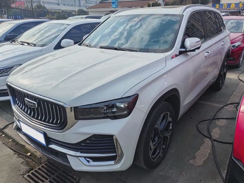 Geely Xingyue L