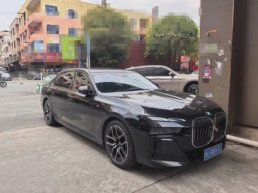 BMW 7 Series 2023