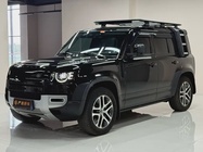Land Rover Defender 2023
