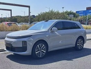 Li Auto L6 2025