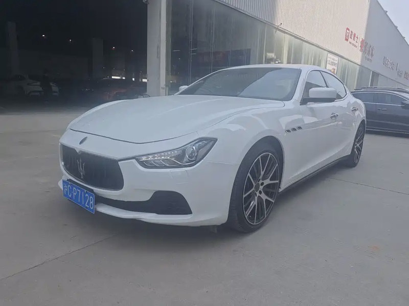 Maserati Ghibli