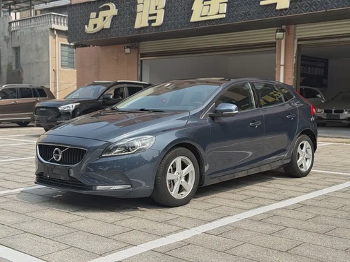 Volvo V40 2017