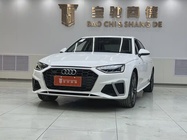 Audi A4 2021