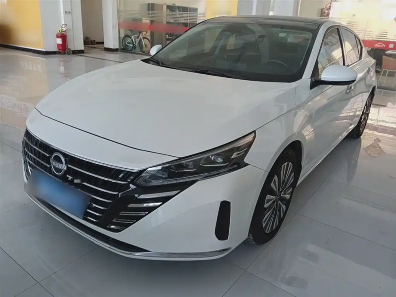 Nissan Teana