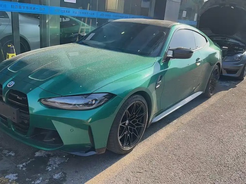 BMW M4 2022