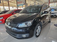 Volkswagen Touran 2015