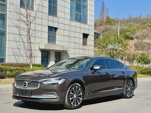 Volvo S90 2024