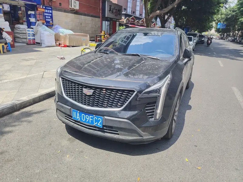 Cadillac XT4