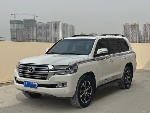 Toyota Land Cruiser 2012