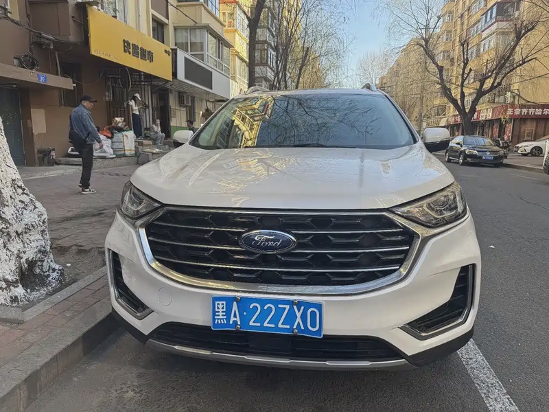 Ford Edge