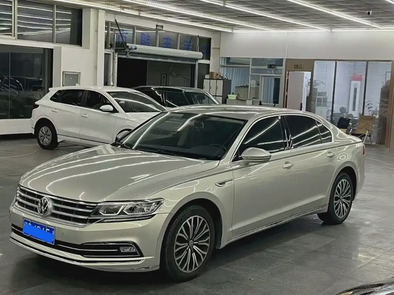 Volkswagen Phideon