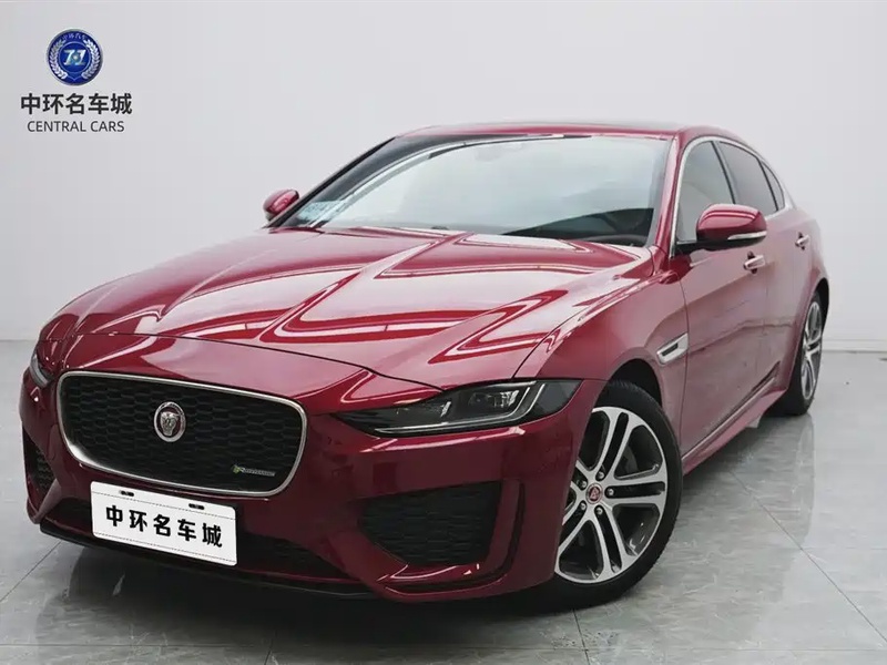 Jaguar XE