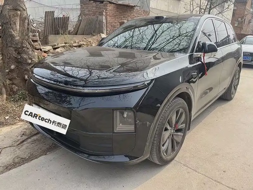 Li Auto L6 2025