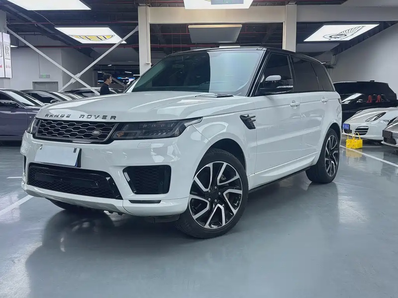 Land Rover Sport