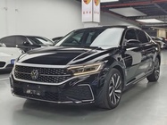 Volkswagen Passat 2022