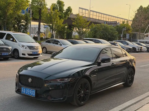 Jaguar XE 2024