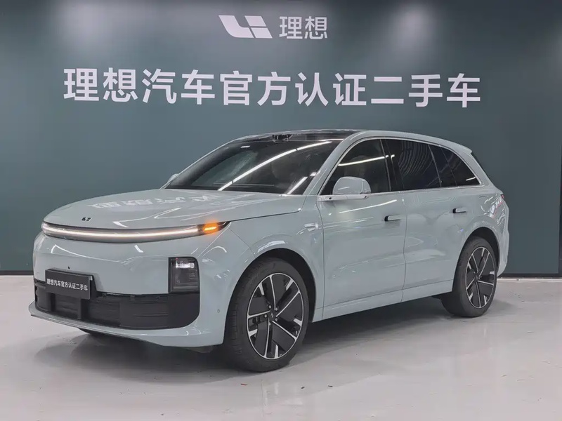 Li Auto L6