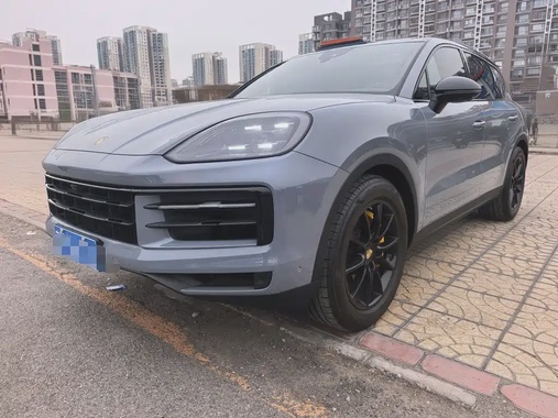 Porsche Cayenne 2023