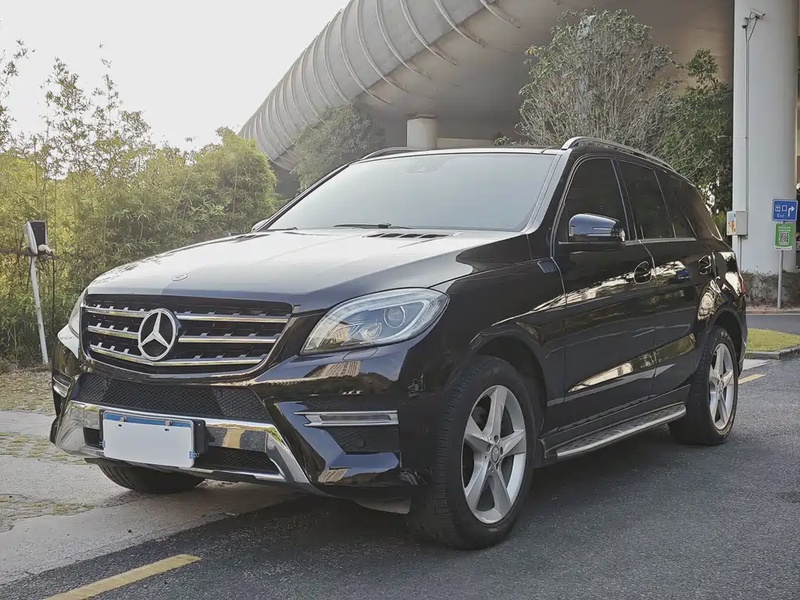 Mercedes-Benz M-Class