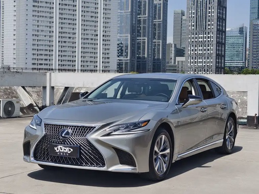 Lexus LS 2020