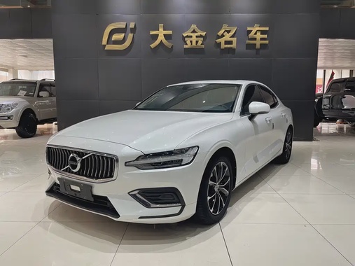 Volvo S60 2021