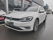 Volkswagen Golf 2021