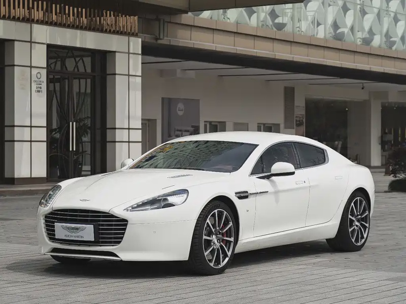Aston Martin Rapide