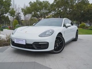 Porsche Panamera 2023