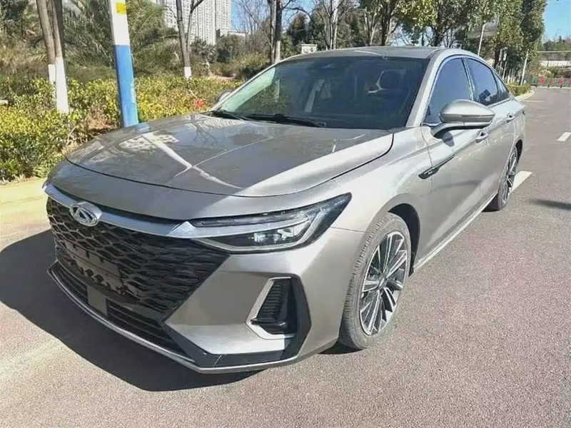 Chery Arrizo 8