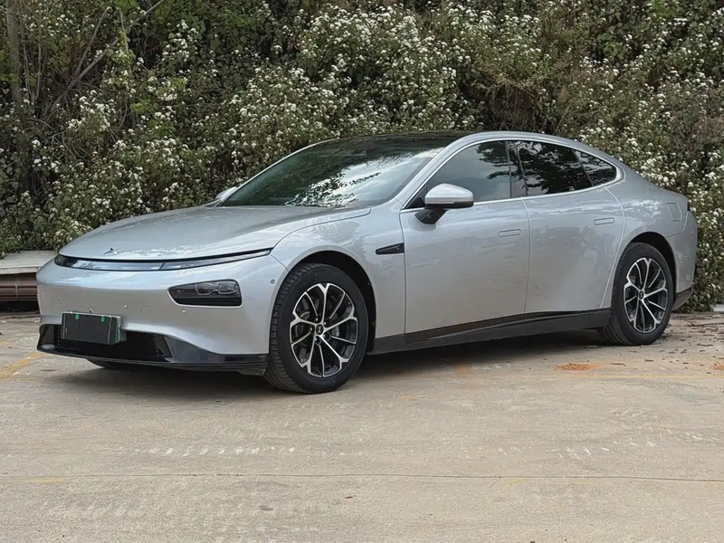XPeng P7