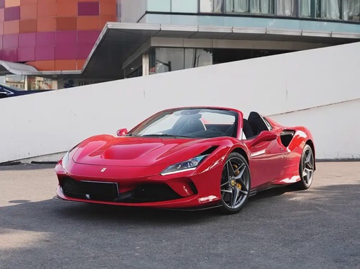 Ferrari F8 2022