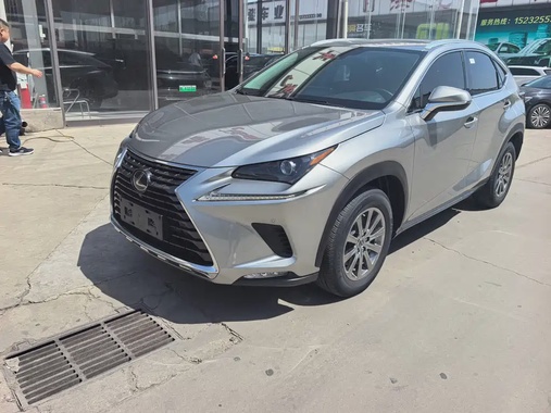 Lexus NX 2022
