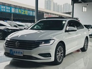 Volkswagen Sagitar 2019