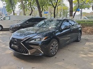 Lexus ES 2024